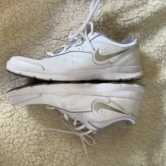 Nike Shoes - Nike Core Motion TR 2 Women's Cross-Trainers